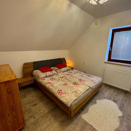 Apartman U Ceskeho Raje Knezmost Exterior photo